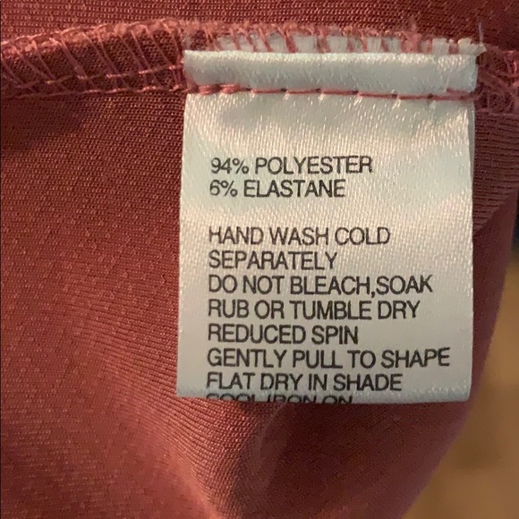 Ripe Maternity-Off the Shoulder Dress NWT - Picture 4 of 7